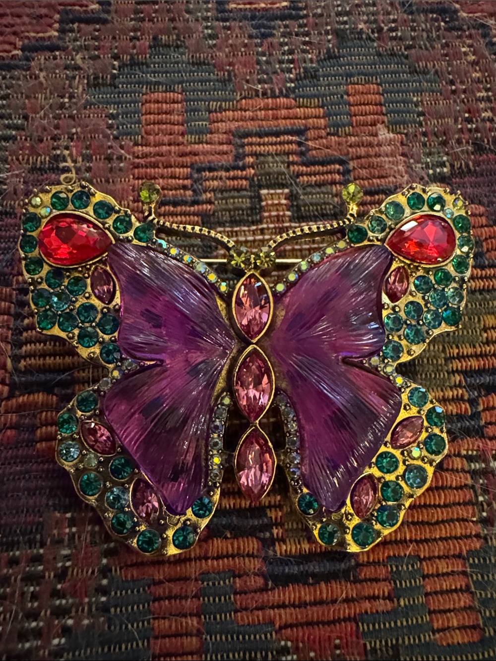 Aratta Silent Journey Purple Butterfly Crystal Brooch - Gold Tone Accent NWOT